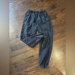 Size S long aerie sweatpants. Color black